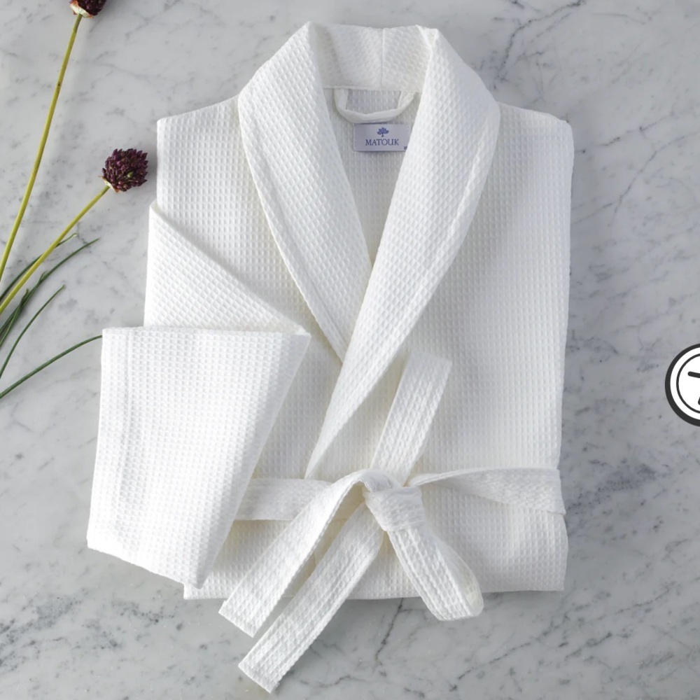 MATOUK NEW Size Small WAFFLE ROBE - WHITE